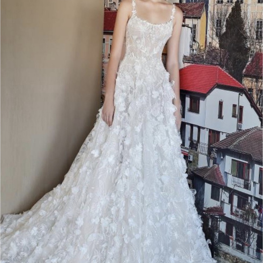 Galia Lahav Fabianna with Customized Additional 1m Train (one of a kind) Boston